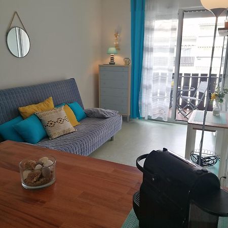 Appartement agréable studio avec terrasse à150m de la plage à Saint-Georges-de-Didonne Extérieur photo